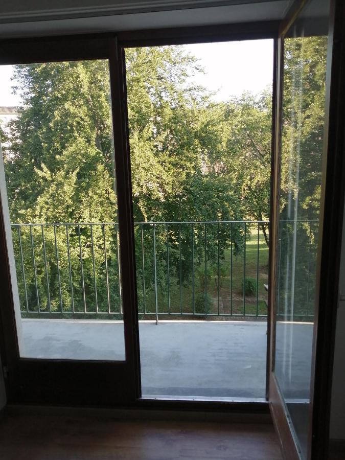 Appartement cosy arrêt de tram Saint-Louis Grenze Extérieur photo